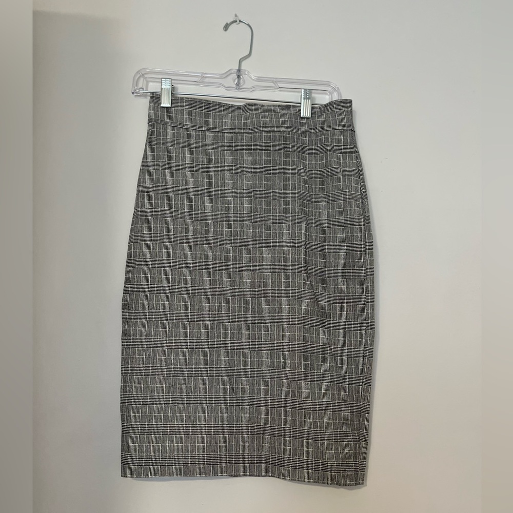 Women’s AVENUE MONTAINE PENCIL SKIRT